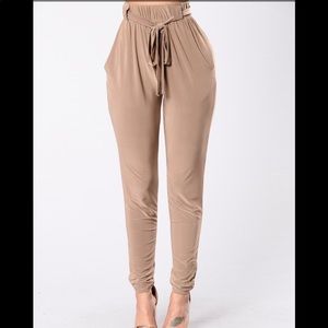 NWT Fashion Nova high waist pant.